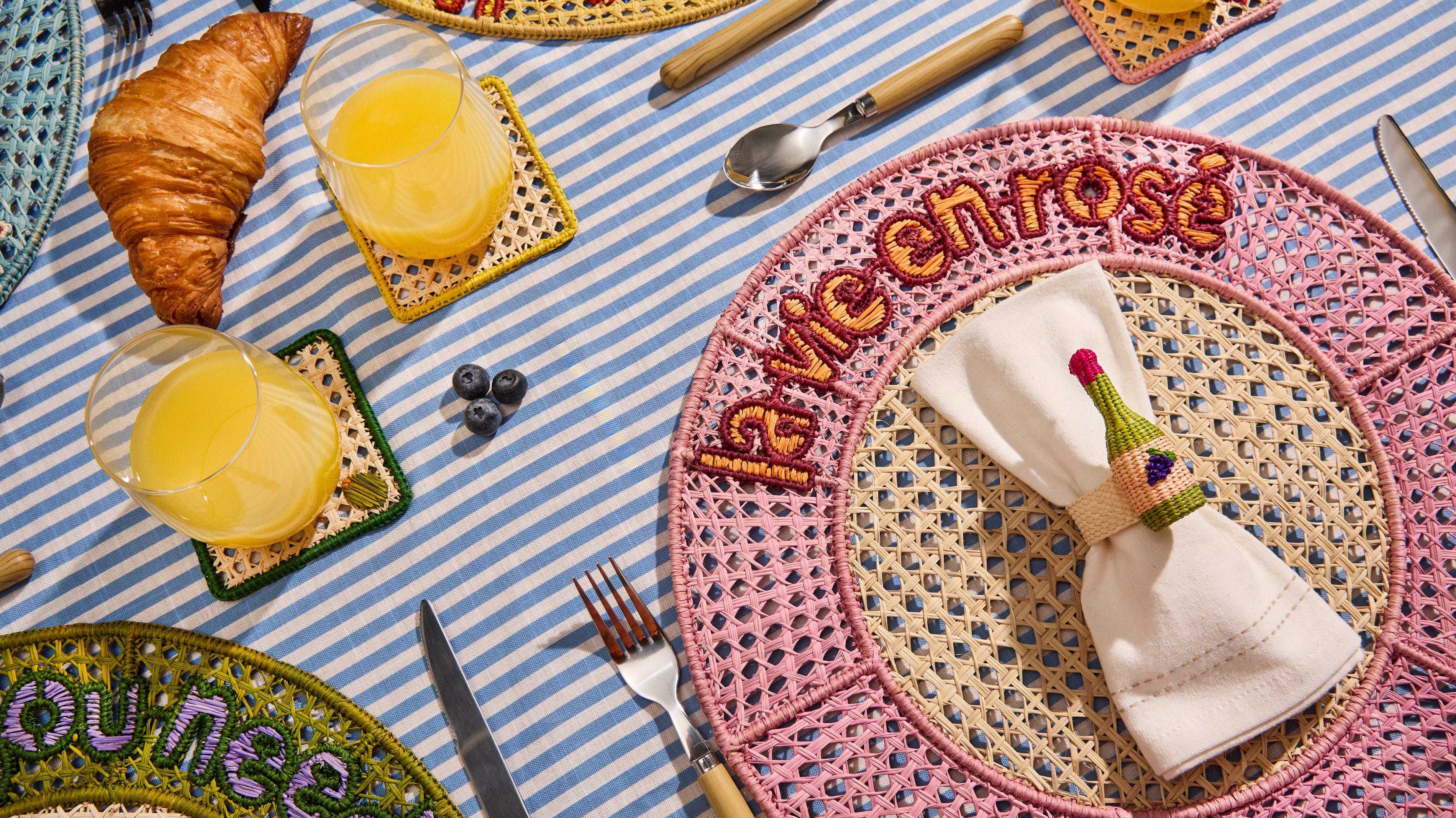 How to Use Napkin Rings (Without Looking Stuffy): A Modern Hosting Guide
