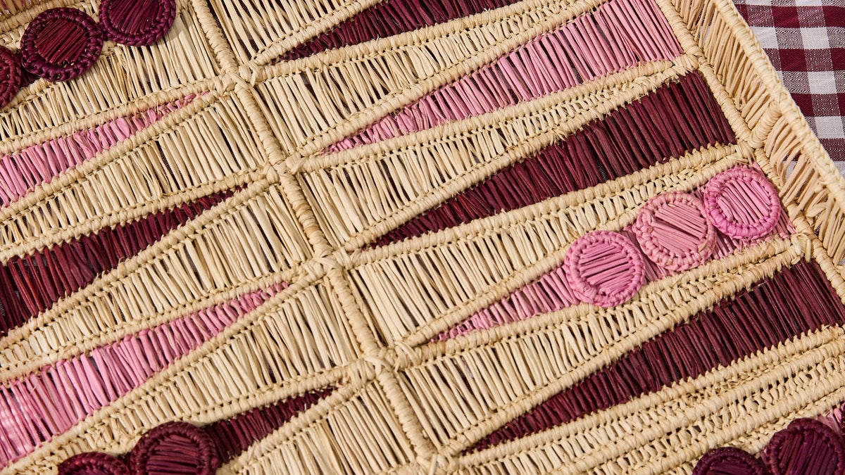 Handwoven backgammon board in natural and pink palm fibers