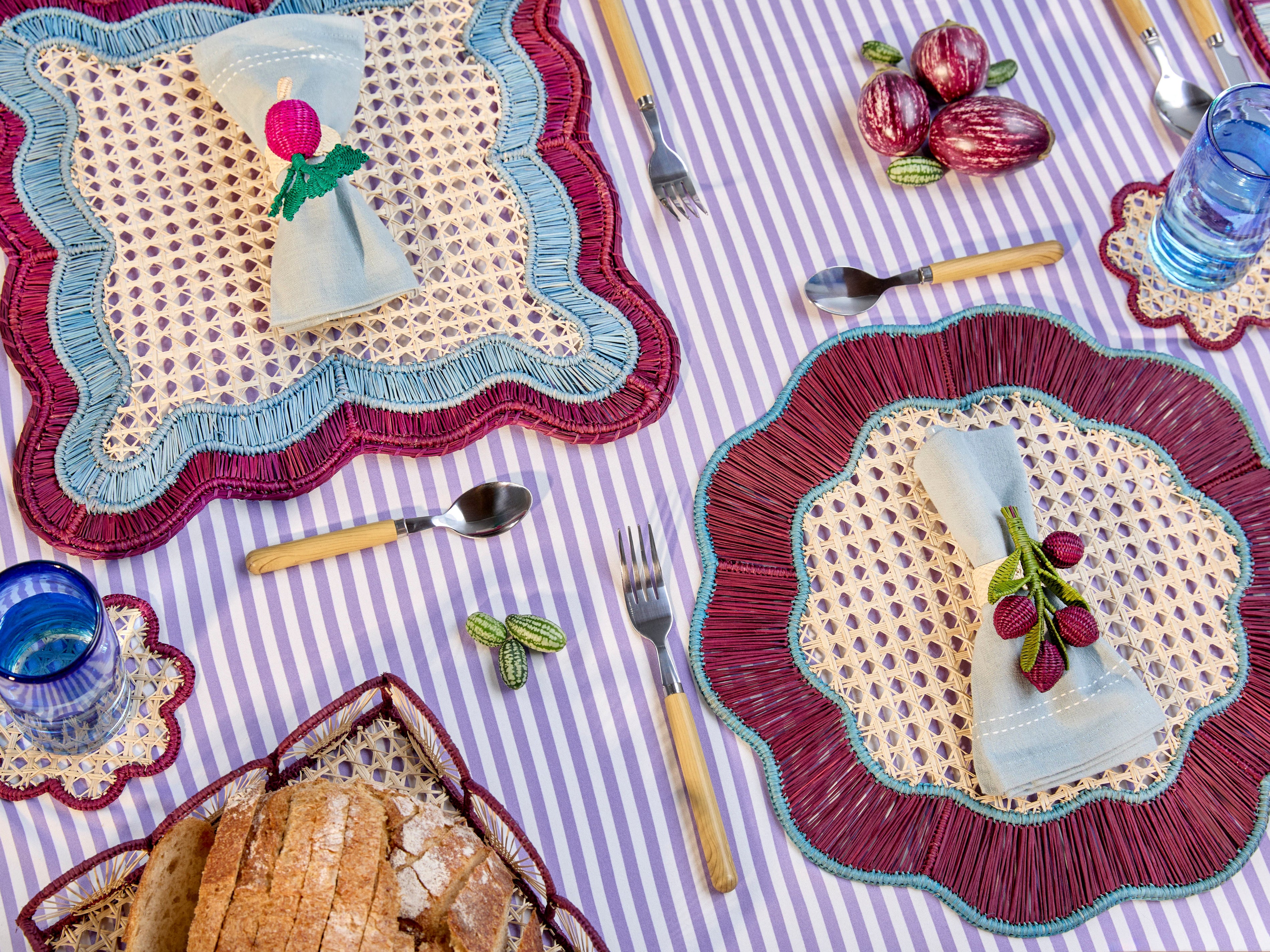 From Loom to Table: The Story Behind Handwoven Colombian Tableware