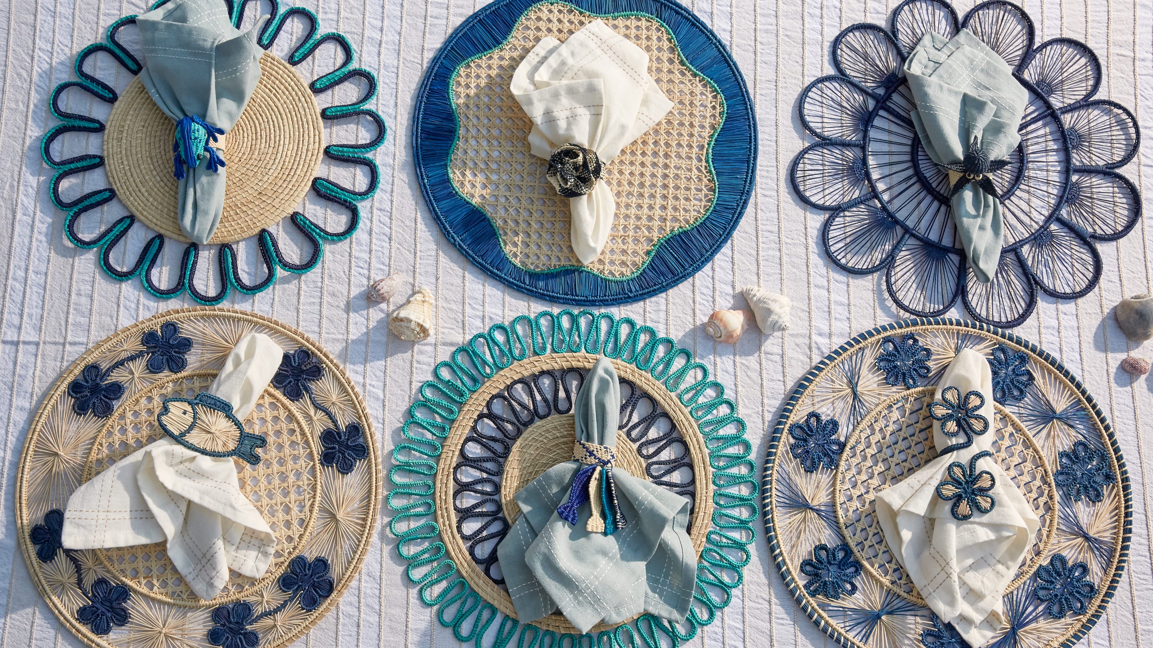 Round vs Rectangular Woven Placemats: How to Choose for Your Table