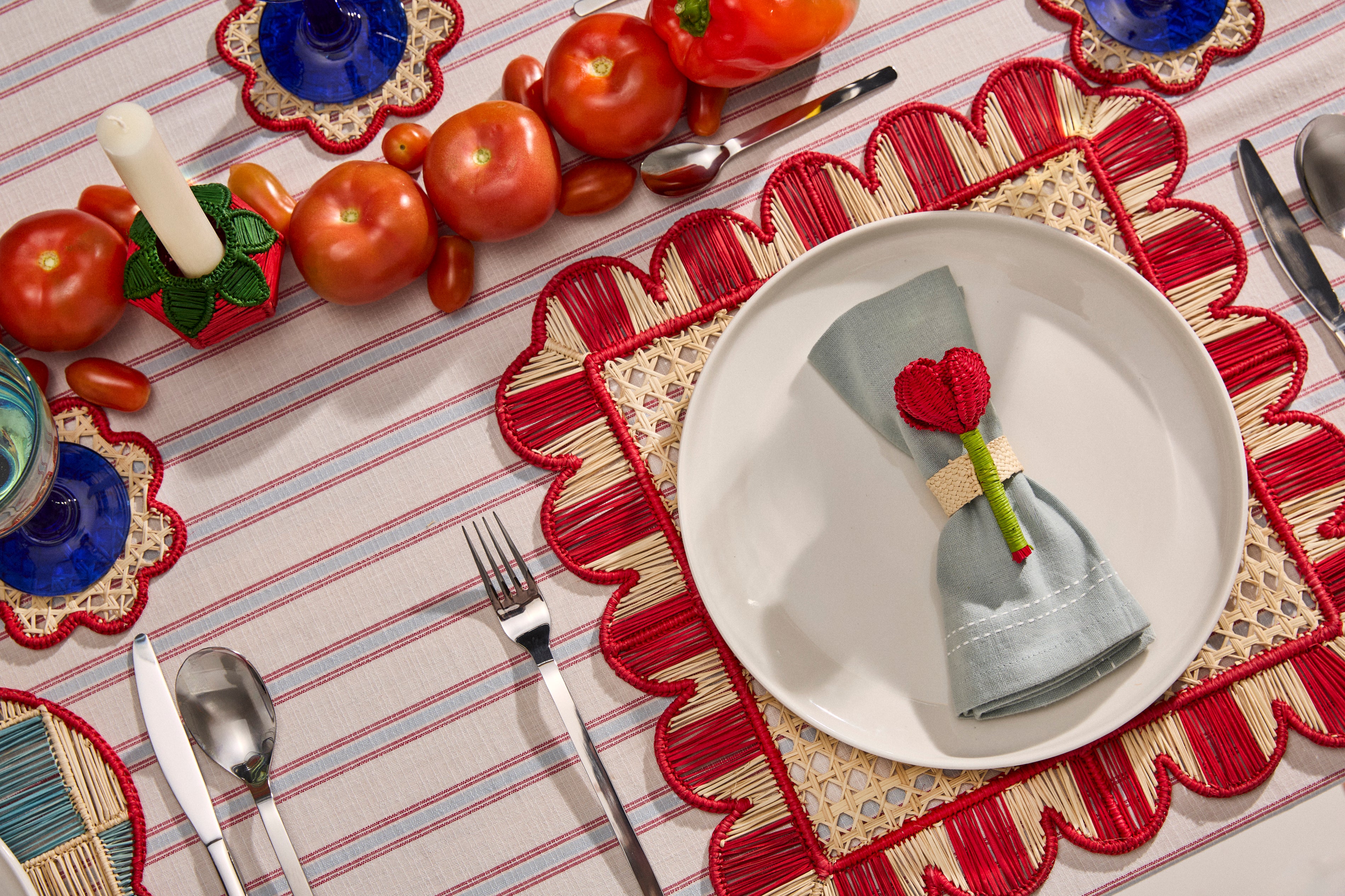 Poppy Napkin Ring image 1
