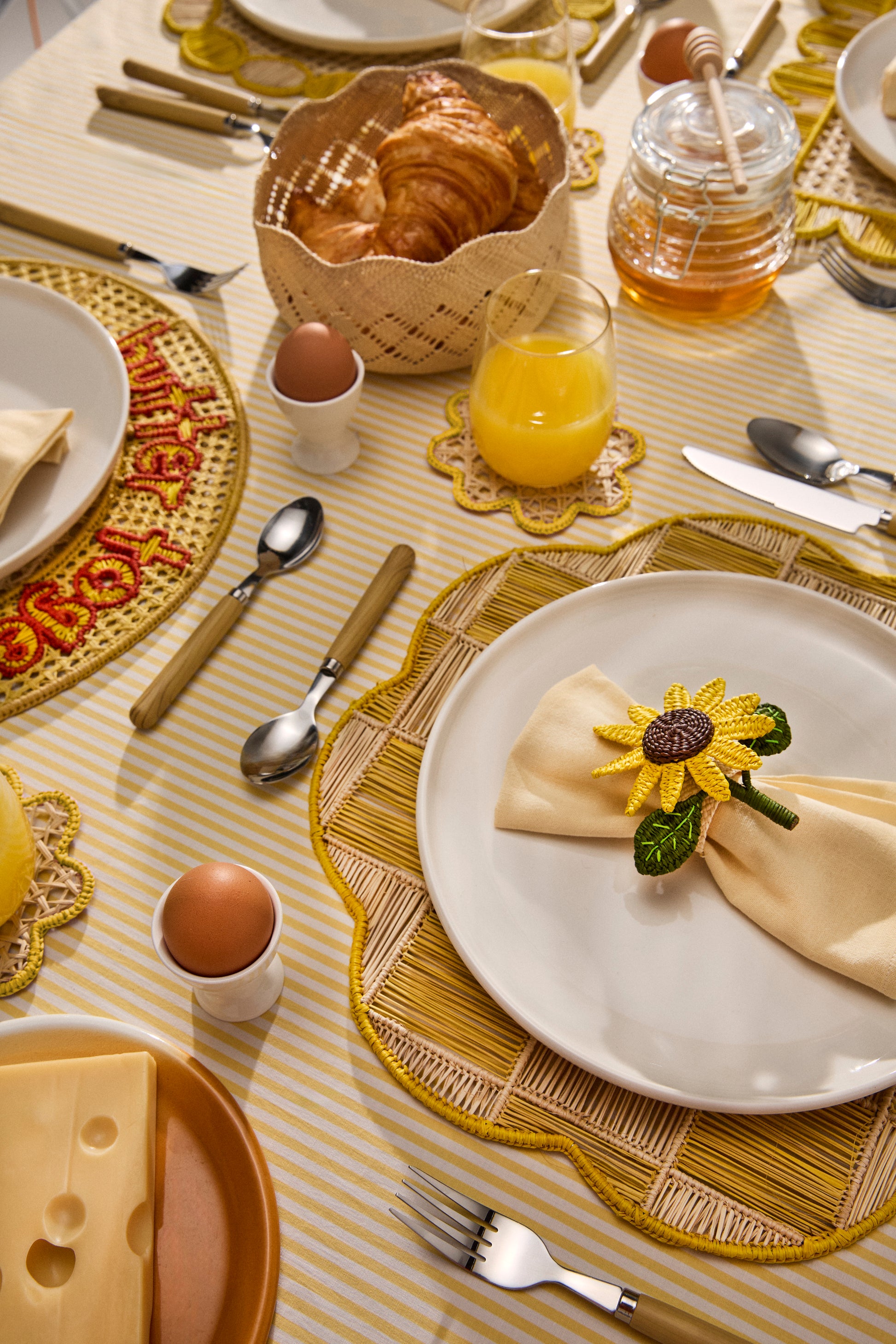 Gingham Cloud Placemat image 1
